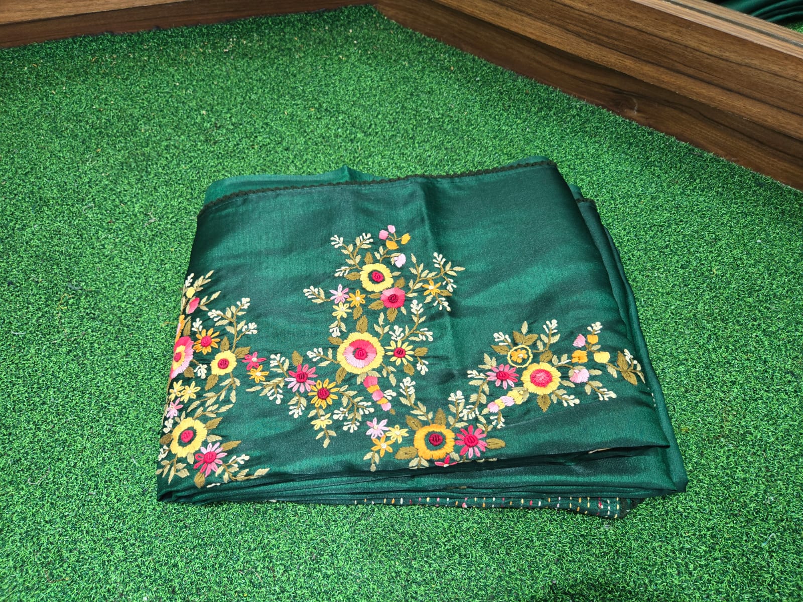 Kanth work saree - hand embroidered Kantha Saree